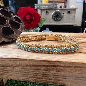 Vintage Gold Tone Flat Link Mesh Gold Bracelet with Turquoise Paste